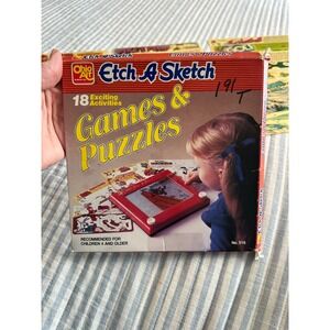 Ohio Art Etch A Sketch 18 Exciting Games Puzzles‎ Fun Screens For Kids 516